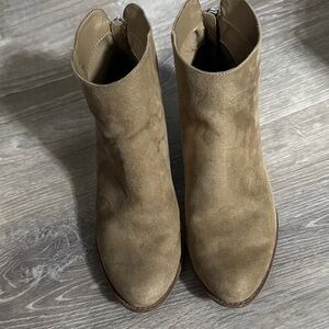 Dolce Vita Tan Suede Ankle Booties